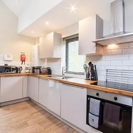 Apartament - Monkbar Mews