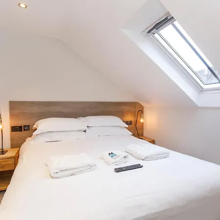 - Monkbar Mews * York