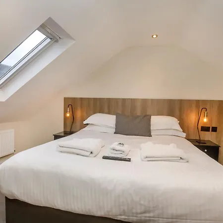 Apartament - Monkbar Mews *