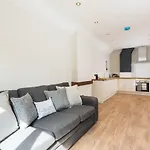 Apartment - Monkbar Mews *