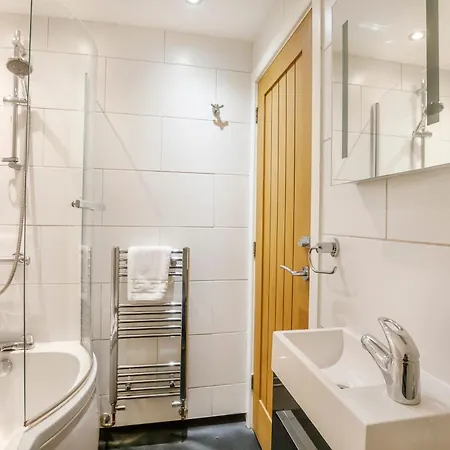 Apartment - Monkbar Mews *