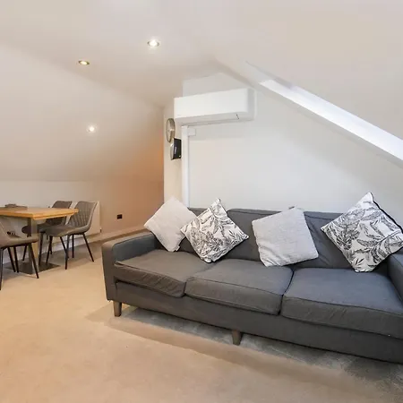 Apartment - Monkbar Mews